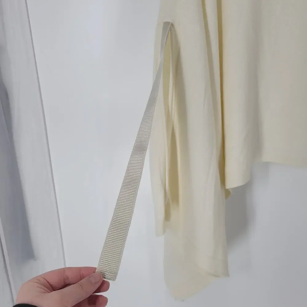 Lululemon White Opal Forward Flow Poncho